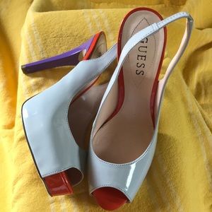 Guess high heeled peep toes sandals